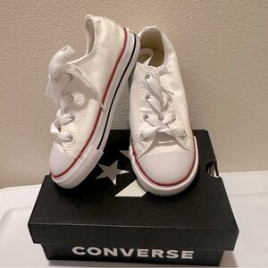 NEW Converse Toddler All Star Lo White Size 9 New in Box Unisex